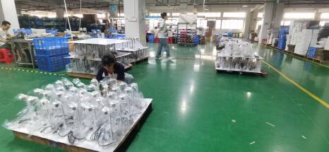中山市宝匠灯饰科技有限个公司