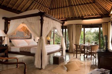 Kamandalu Grand Villa - Bali