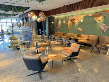 Foshan Hongqiao Furniture Co., Ltd.