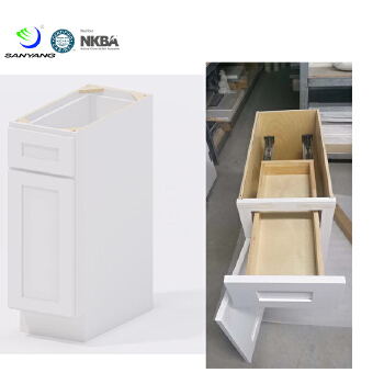 amercian style ktichen cabinets with white shaker design