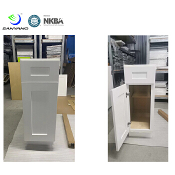 amercian style ktichen cabinets with white shaker design
