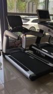Commercial use heavy duty treadmill