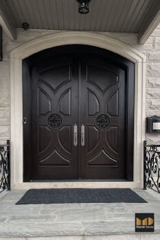 Solid oak wood entrance door