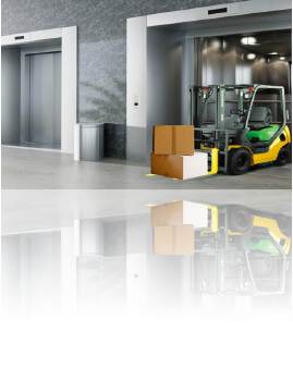 AN-04 Freight Elevator