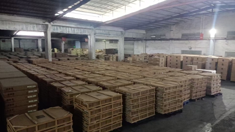 SHENZHEN YILIAN FURNTTURE TRADING CO..LTO