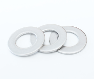 Galvanized flat washer, grade 4.8