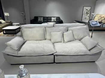 Yuanyi-01 Modern Three-Seater Sofa