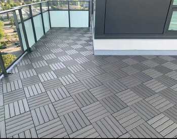 Bulgaria Outdoor WPC & PVC Deck Floor Smooth Wooden Flooring for Gardens Bathrooms Kitchens Parks Basements Living Rooms