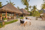 Mexican Style Artificial Palm Thatch Rolls for Tiki Bar Hut Roof Duck Boat Blinds Garden Patio Umbrella Covers Party