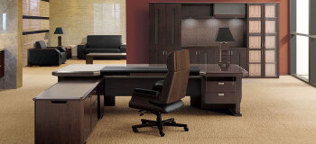 Rongjue Convergence of Retro and Modern Office Chairs