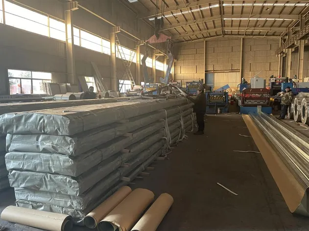 Cost-Effective Insulated Sandwich Panel with Steel Skin for Walls &amp; Roofs (Customized)