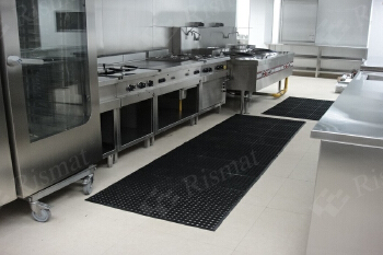 Oil resistance Anti-slip  Anti-shock Slip Guard Mat