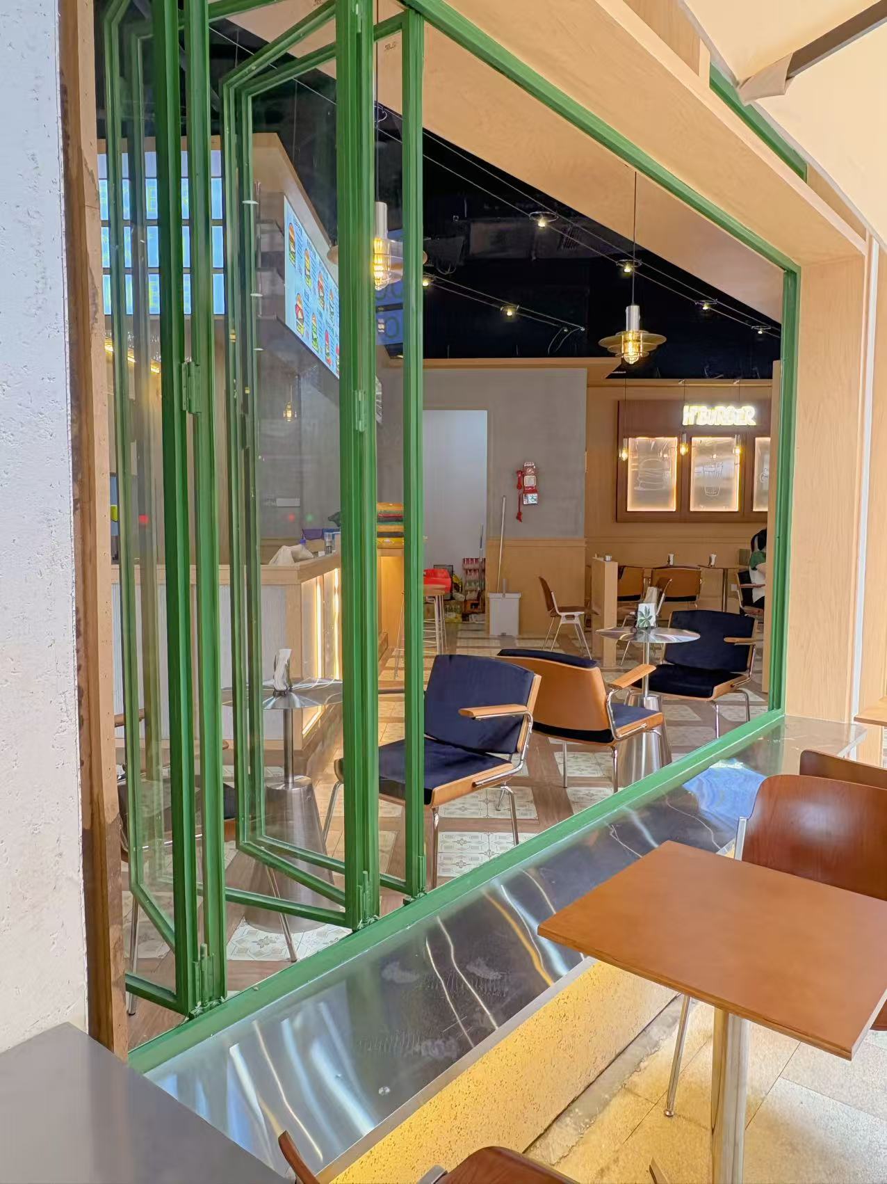碧桂园-沁云里汉堡店