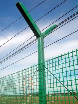 Glass fiber guardrail net