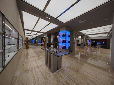 暴龙中山路概念店