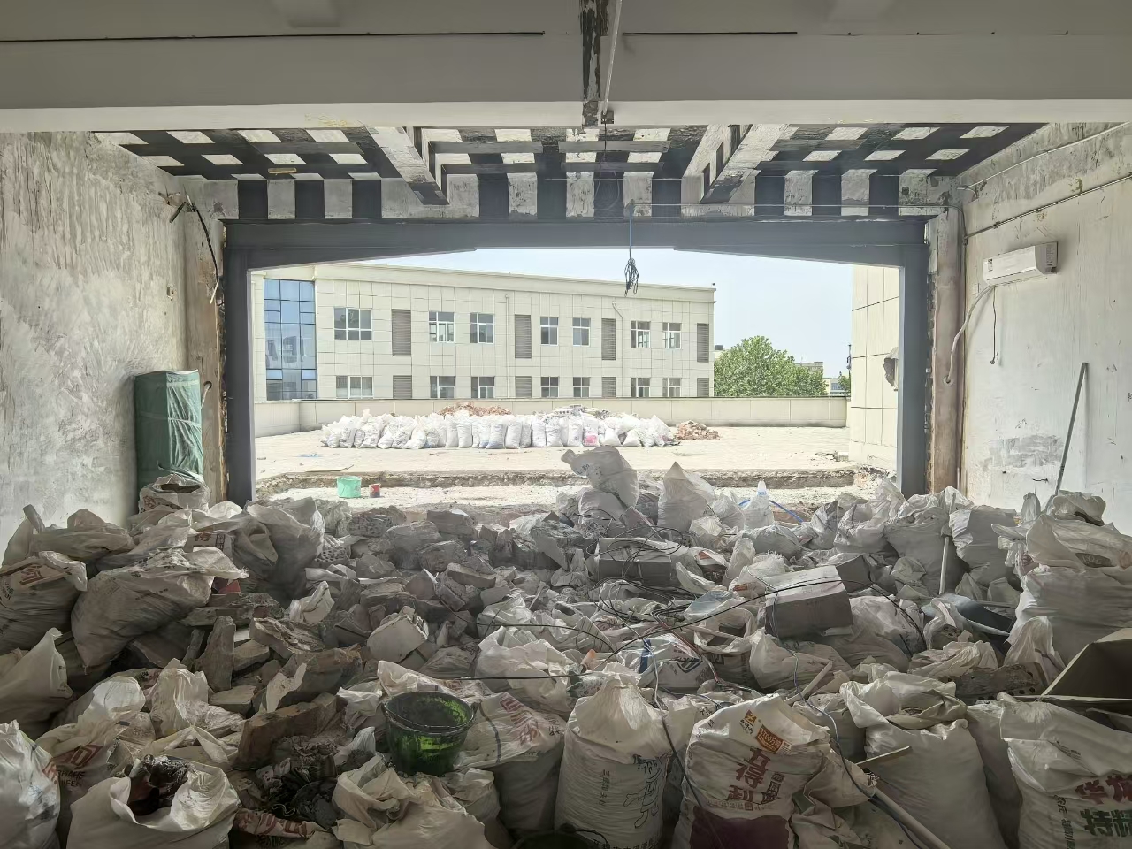 海棠医药大学生孵化创业基地建设项目