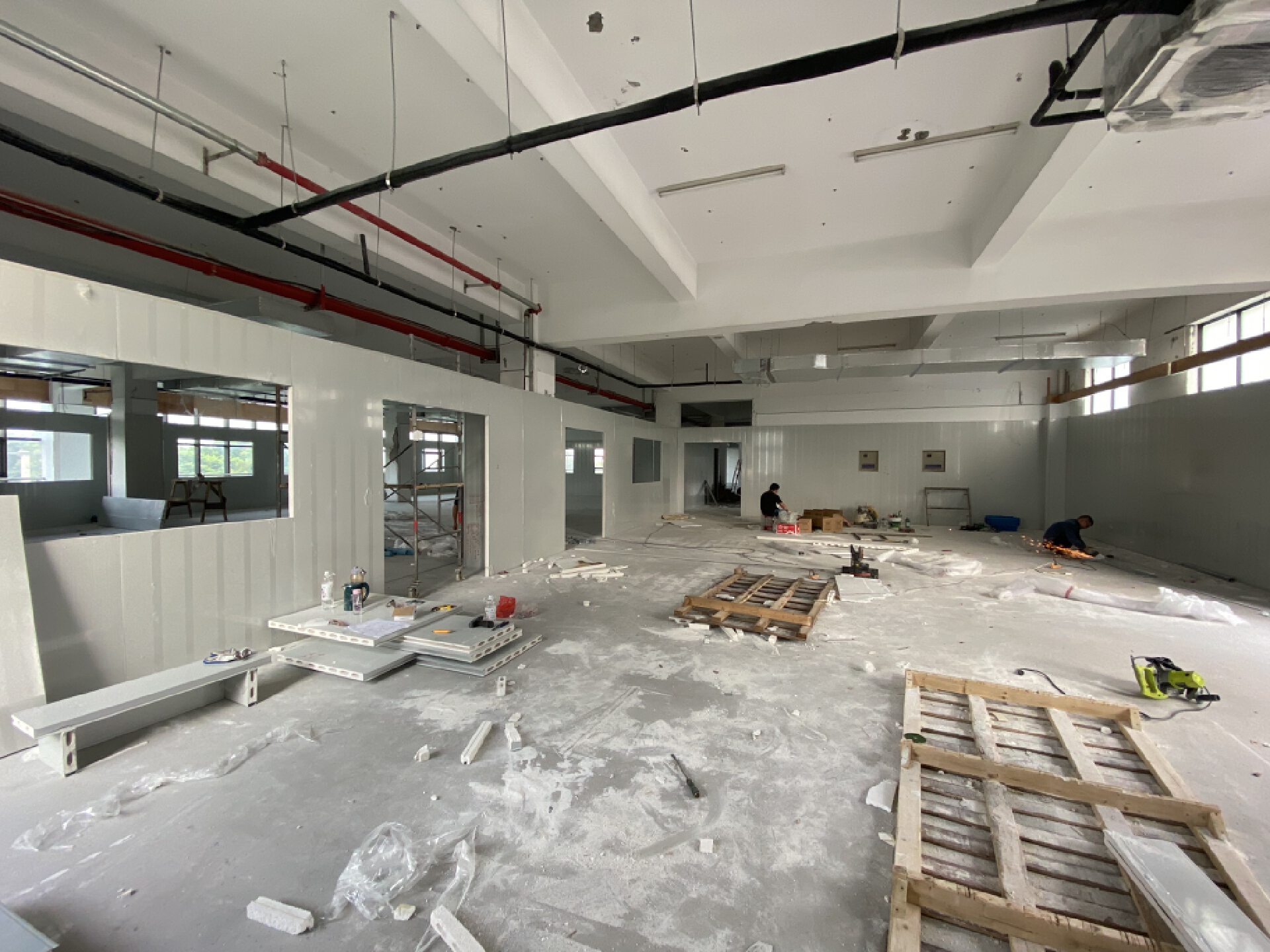 上海某大学半导体芯片工艺展厅（设计+施工）