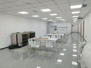 上海启伟实业有限公司 