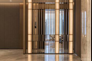 Stainless steel screen partition
