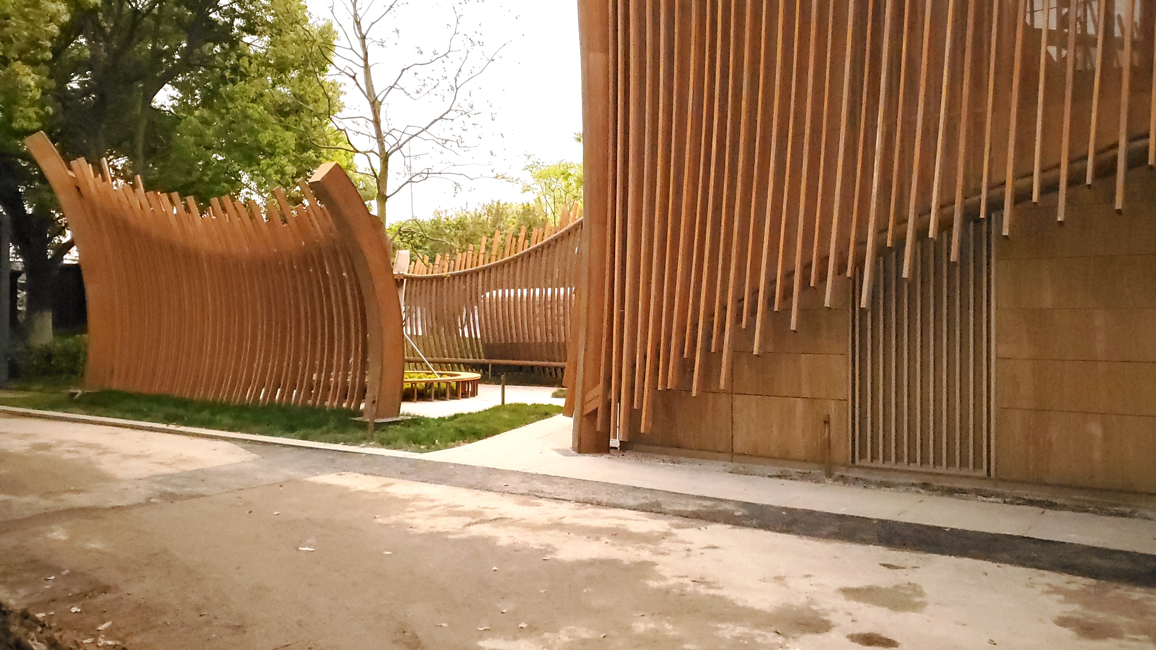 Custom Outdoor Curved Engineered Bamboo Grilles
