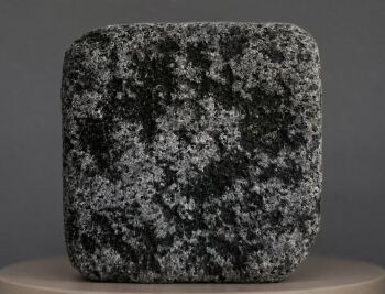 Ink Onyx Antique Granite Cobblestones