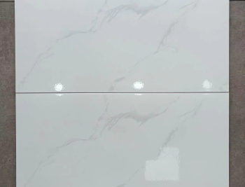Glossy Calacatta White Marble Tile