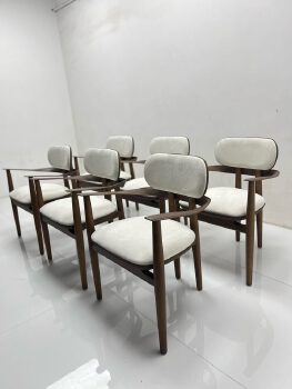 Mid‑Century Modern Solid Wood Arm Dining Chair